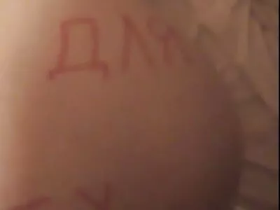 69 pornofilme reife frauen Stellung und leidenschaftlicher Fick mit einer Brünetten