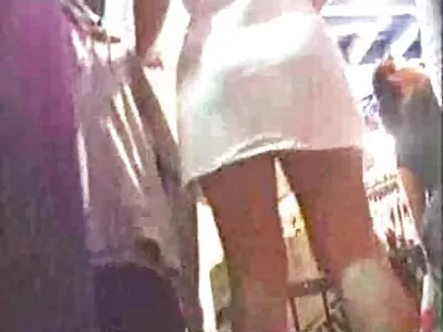 Blondie in sexy weißen Dessous lutscht reife frauen free porn